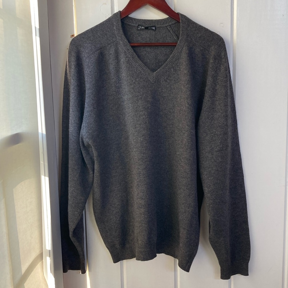 Cashmere sweater